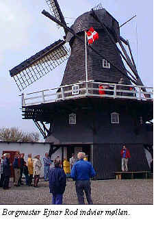 Vindeby m�lle ved indvielsen - april 1998
